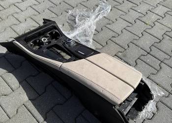 BMW F10 tunel konsola środkowa iDrive podłokietnik USA