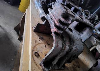 Zaczep tylny górny do Ursusa C 360 C 4011 używany