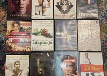 Kolekcja 74 płyt DVD z filmami.
