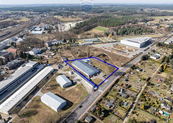 Obiekt produkcyjny z częścią socjalno-biurową
