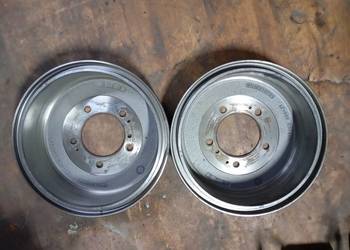 Toyota J70 bębny hamulcowe