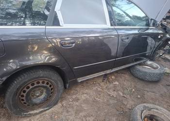 Drzwi tył  prawa  audi a4 b7