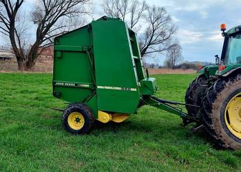 Prasa zmiennokomorowa John Deere 550