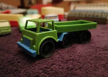 Zabawka PRL kioskowiec