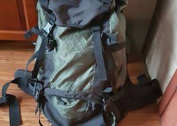 plecak turystyczny pojemność 60L