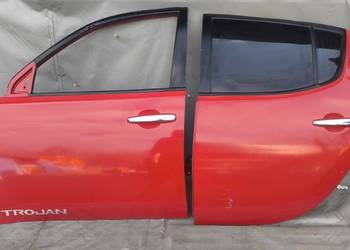 MITSUBISHI L200 IV DRZWI PRZEDNIE TYLNE LEWE