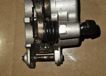 Zacisk przód kawasaki kx80 85