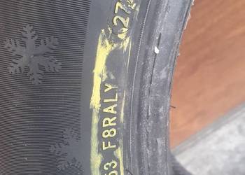 Opony zimowe 235/50/R18