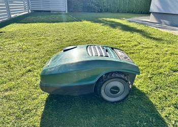 Robot koszący - kosiarka elektryczna Robomow RM510