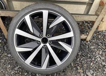 Vw t-roc koło 1 sztuka  pojedynka 19" opona lato.