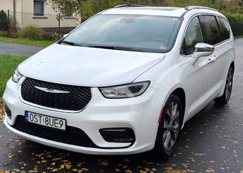 Chrysler Pacifica LIMITED faktura VAT możliwość leasingu