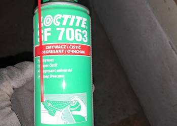 Zmywacz Loctite SF 7063