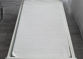 Łóżko rozsuwane IKEA 135x90 do 205x90