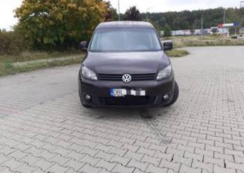 VOLKSWAGEN CADDY 2,0TDI 140KONI NISKI PRZEBIEG LIMITED EDITION