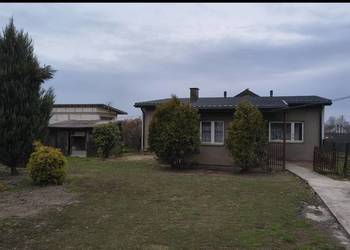 Zabudowana nieruchomość położona we Wronowicach