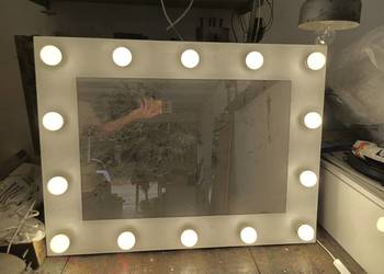 Lustro HOLLYWOOD LED 90×75 CM – BIAŁE – 14 żarówek OKAZJA
