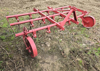 Kultywator 2,7 m z zaczepem do wału, siewnika