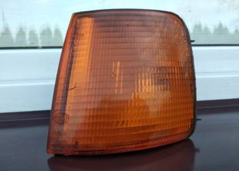 VW Passat B3 kierunkowskaz kierunek migacz lewy kierowcy Hella