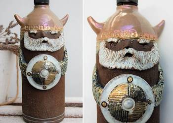 Wiking, ozdobna butelka ceramiczna Marga Bourelius, Szwecja