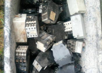 Przekaźniki,styczniki