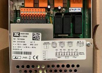 TILLYS  chargeur 230 VCA / 12 VCD / 6 A