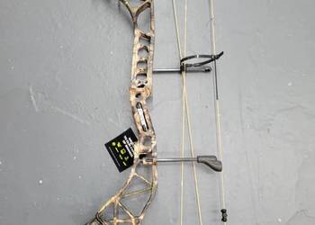 Łuk myśliwski bloczkowy Bear ALASKAN 70lbs RH