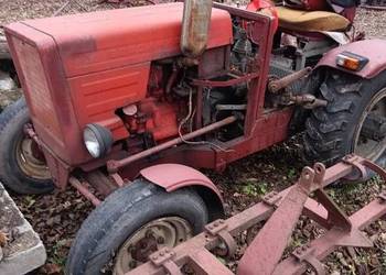 Traktor sam t25