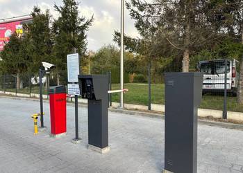 Kompletny system parkingowy ProPark + FAAC