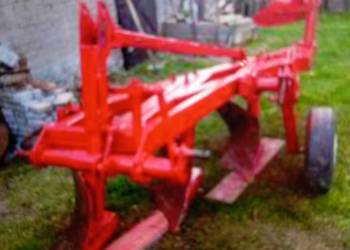 Pług  czteroskibowy zagonowy Grudziądz wysokie słupice