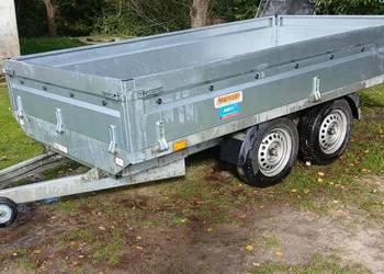 Przyczepka samochodowa platforma