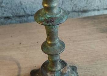 Stary antyczny świecznik mosiężny szabasowy