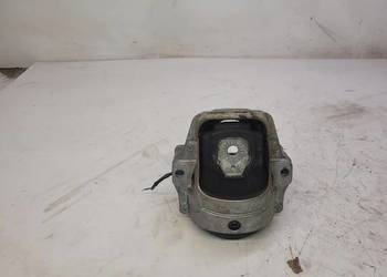 PODUSZKA SILNIKA L P AUDI A4 S4 S5 Q5 8R0199381AE