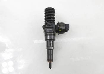 POMPOWTRYSKIWACZ VW PASSAT B6 2.0 TDI  038130073BQ 0414720312