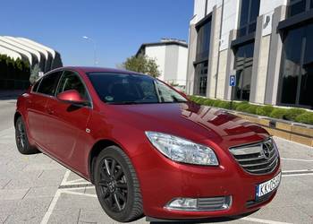 Opel Insignia,benzyna 1.8,niski przebieg ,serwisowany