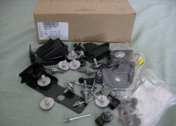 8W0098625A Zestaw montażowy błotnika AUDI A4 B9 8W0 Nowy ORYGINAŁ