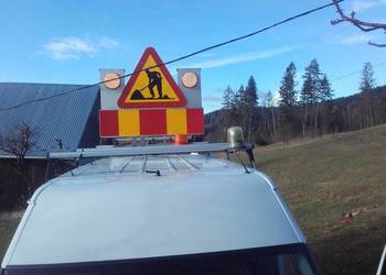 oświetlenie ostrzegawcze  roboty drogowe