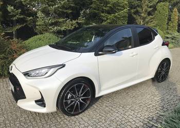 TOYOTA YARIS GR 116 KM biała perła