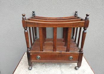 Stary stojak na czasopisma gazetnik stylizowany canterbury F009