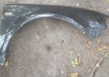 Blotnik przód prawy  VOLKSWAGEN PASSAT  B5 czarny