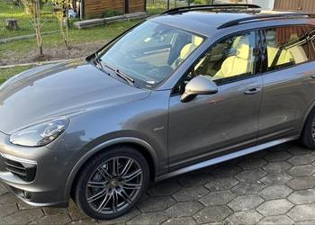 Porsche Cayenne S diesel 2015r 4,2l radar panorama premium jasna skóra pneu