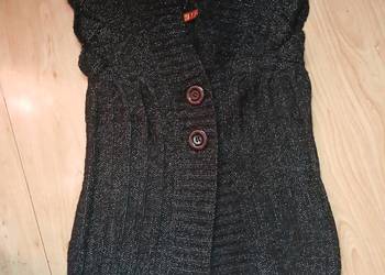 Kamizelka z ażurowym wzorem