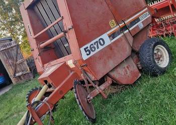 Prasa rolująca Hesston 5670