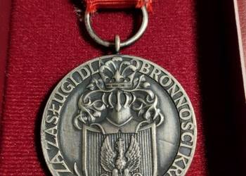 Medal Srebrny RP Za Zasługi Dla Obronności Kraju