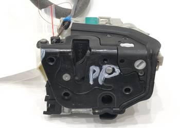 ZAMEK DRZWI PRAWY PRZÓD AUDI TT 8S Sportowy/Coupe 8X1837016C