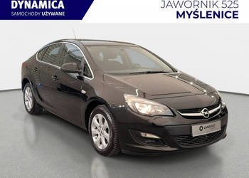 Opel Astra Sedan 1.4Turbo 140KM automat 2018 r., salon PL, kpl. opon, serw…