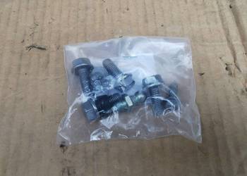 Zestaw śrub maski vw transporter t6 t5 7H0898615A