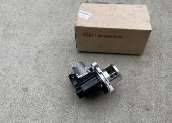 Zawór EGR 284102F000 Nowy Oryginalny KIA Sorento Sportage Santa Fe