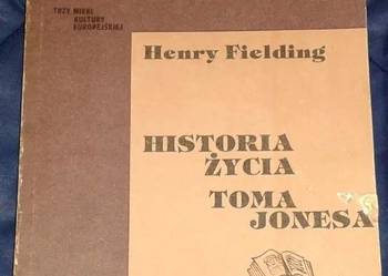 Historia życia Toma Jonesa. Tom 2 - Henry Fielding