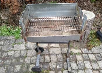 Grill ogrodowy węgiel drzewny i brykiet.