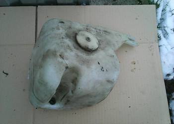 Zbiorniczek płynu do spryskiwaczy BMW E30 zbiornik